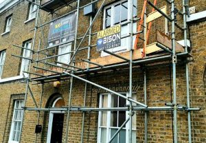 mains free alarm on first boarded scaffolding lift